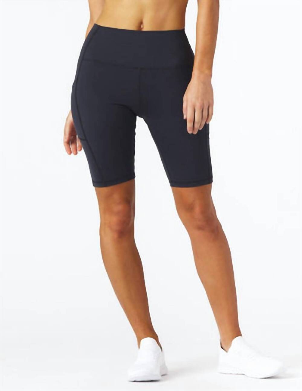 NEW GLYDER taper biker shorts in black